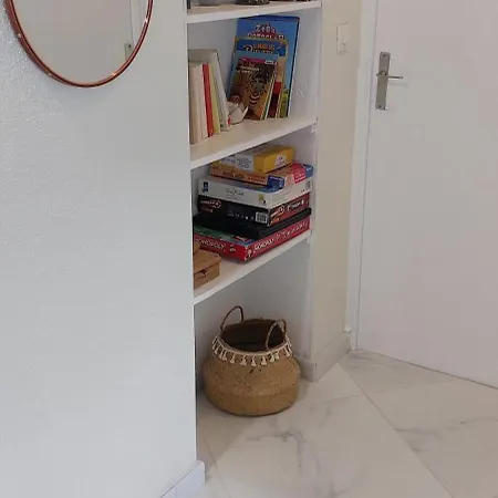 아파트 Superbe Et Son Garage Prive Gratuit 님