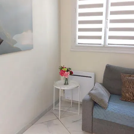 Superbe Et Son Garage Prive Gratuit Apartment *