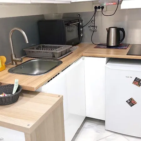 Superbe Et Son Garage Prive Gratuit Nîmes