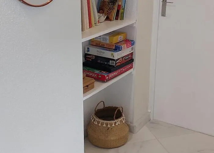 Apartament Superbe Et Son Garage Prive Gratuit Nîmes