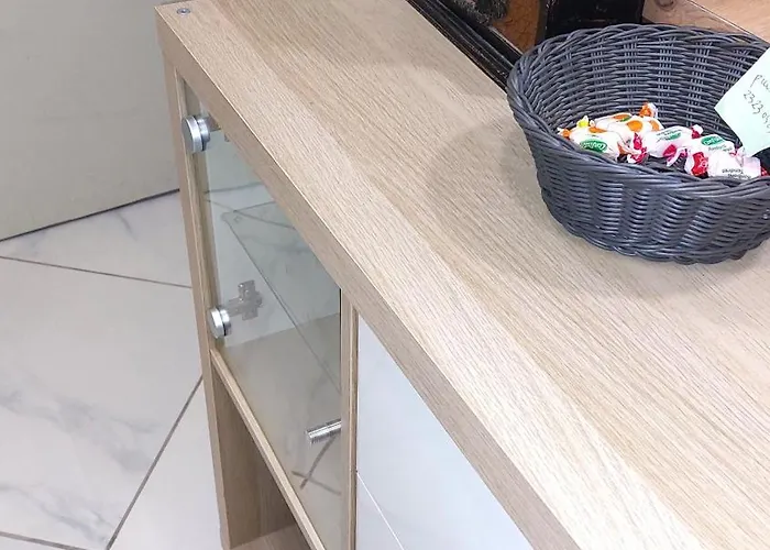 Superbe Et Son Garage Prive Gratuit Apartament Nîmes