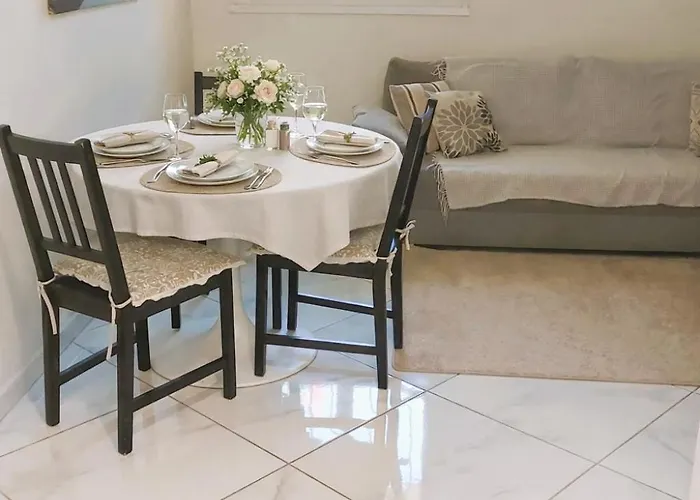 Apartament Superbe Et Son Garage Prive Gratuit *